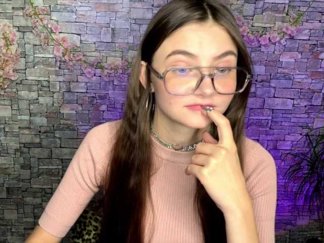 mayrollins live cam on BongaCams