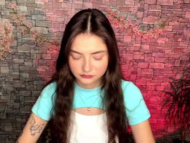 mayrollins live cam on BongaCams