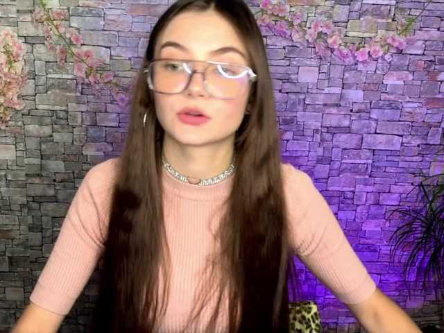mayrollins live cam on BongaCams