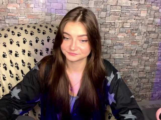 mayrollins live cam on BongaCams