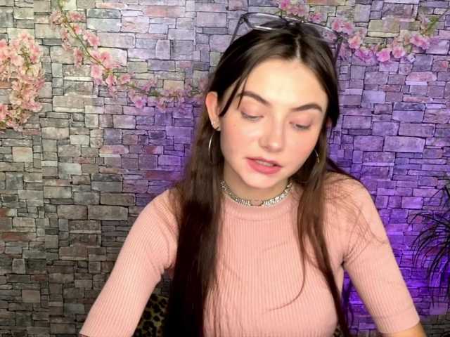 mayrollins live cam on BongaCams
