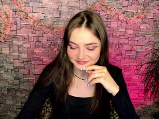 mayrollins live cam on BongaCams