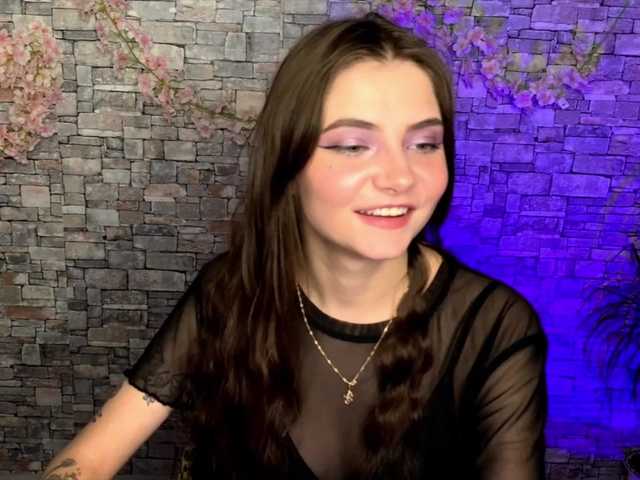 mayrollins live cam on BongaCams