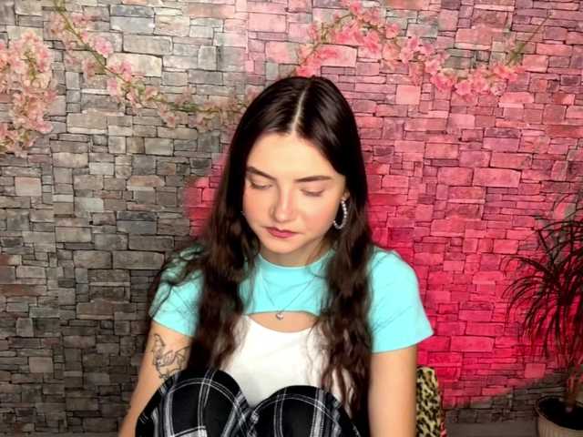 mayrollins live cam on BongaCams