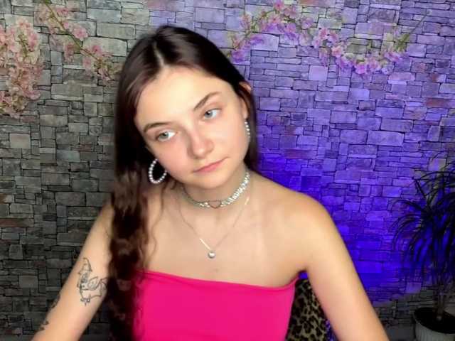 mayrollins live cam on BongaCams