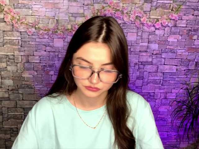 mayrollins live cam on BongaCams