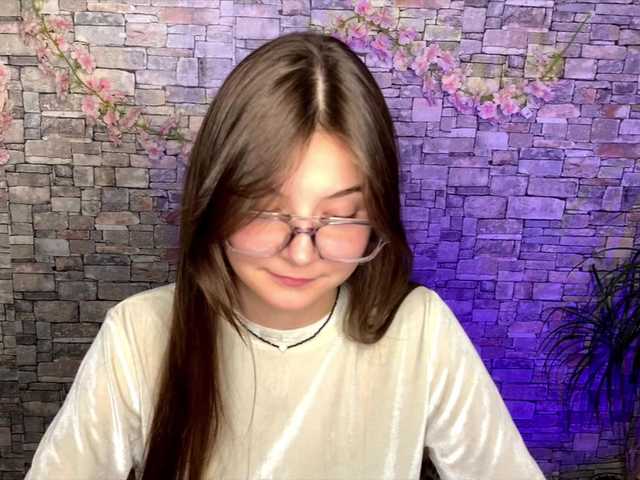 mayrollins live cam on BongaCams