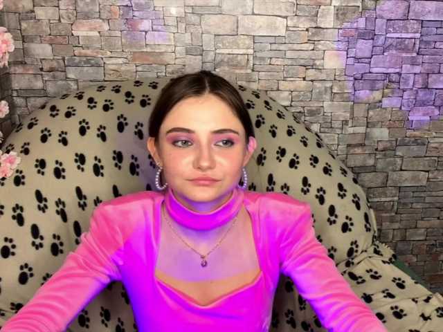 mayrollins live cam on BongaCams