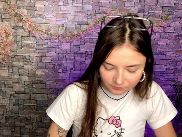 mayrollins live cam on BongaCams