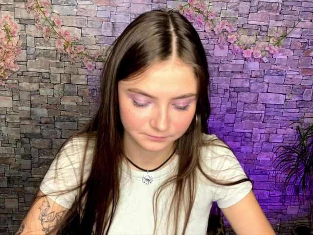 mayrollins live cam on BongaCams