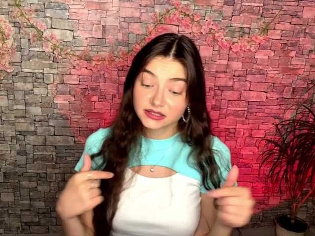 mayrollins live cam on BongaCams