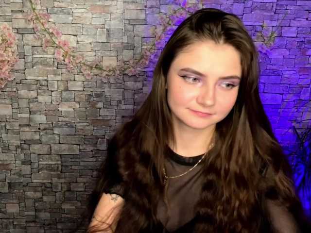 mayrollins live cam on BongaCams