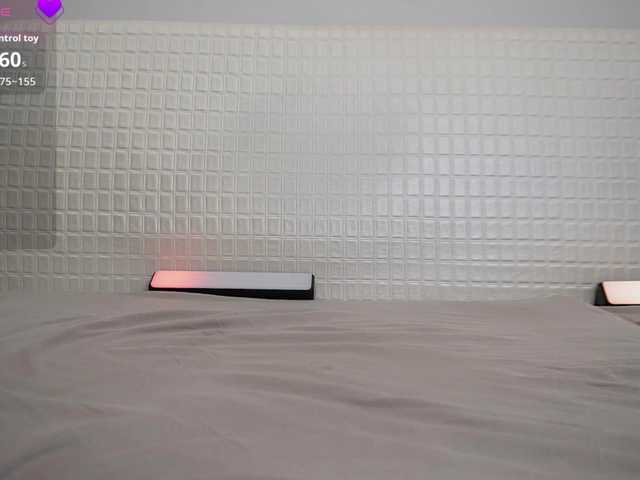 LolaBunnyDesire live cam on BongaCams