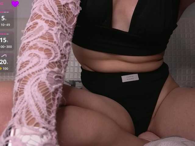 LolaBunnyDesire live cam on BongaCams
