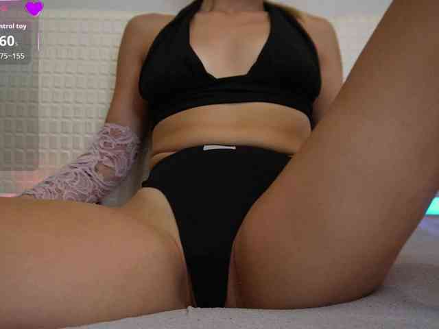 VIP_Girl_SK webcam