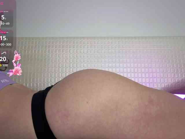 LolaBunnyDesire webcam