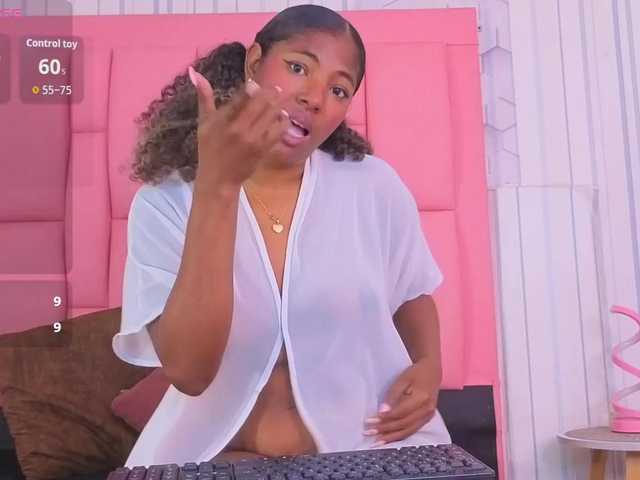alanaarouse live cam on BongaCams