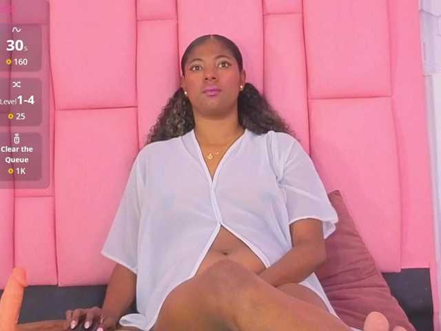 alanaarouse live cam on BongaCams