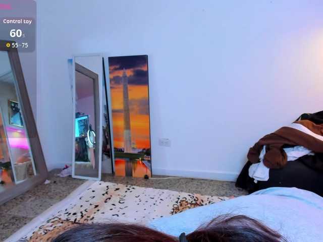selene-rushee live cam on BongaCams