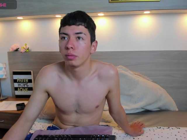 selene-rushee live cam on BongaCams
