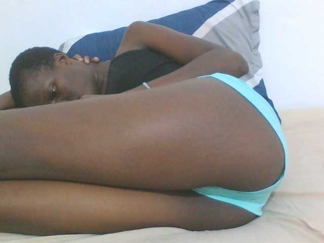 sexydiva2 live cam on BongaCams