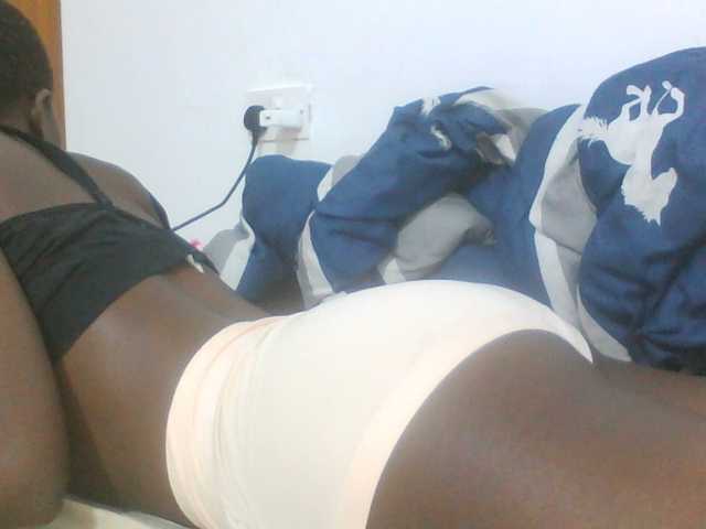 sexydiva2 live cam on BongaCams