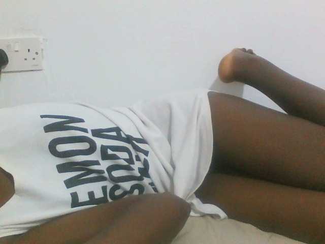 sexydiva2 live cam on BongaCams