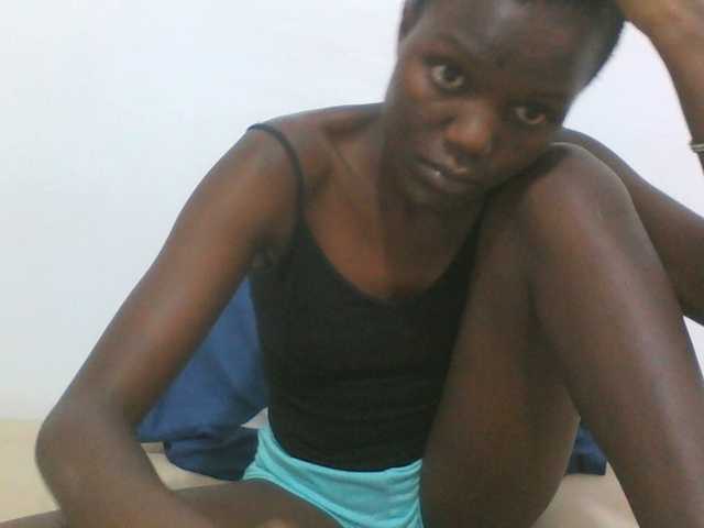 sexydiva2 live cam on BongaCams