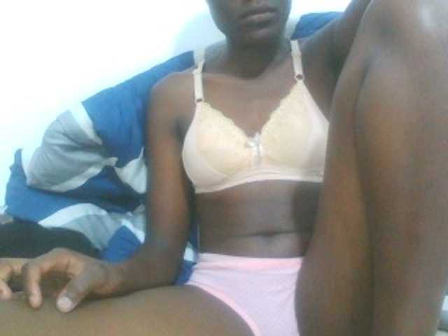 sexydiva2 live cam on BongaCams