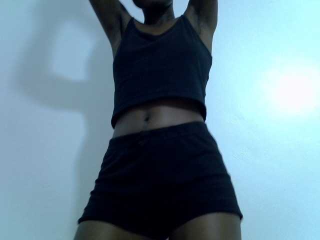 sexydiva2 live cam on BongaCams
