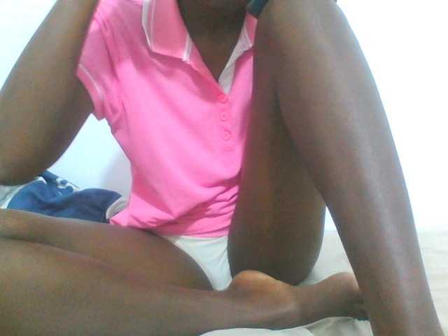 sexydiva2 live cam on BongaCams