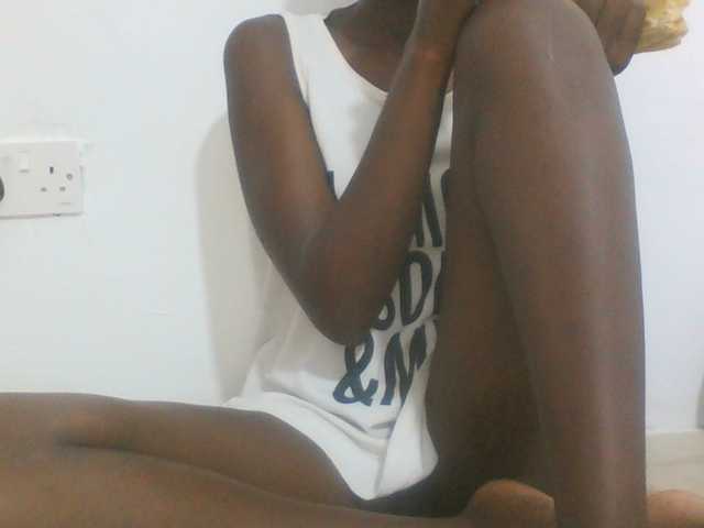 sexydiva2 live cam on BongaCams