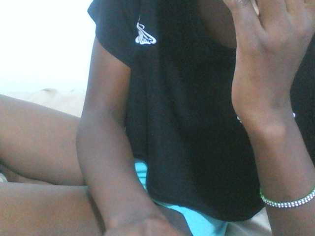 sexydiva2 live cam on BongaCams