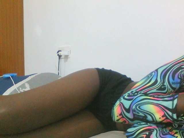 sexydiva2 live cam on BongaCams