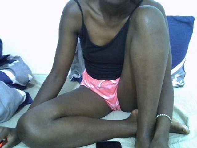 sexydiva2 live cam on BongaCams