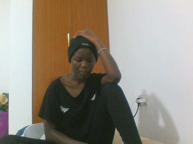 sexydiva2 live cam on BongaCams