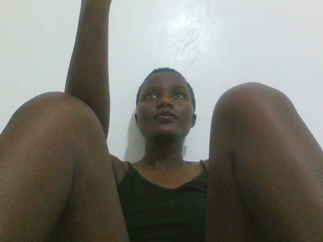 sexydiva2 live cam on BongaCams
