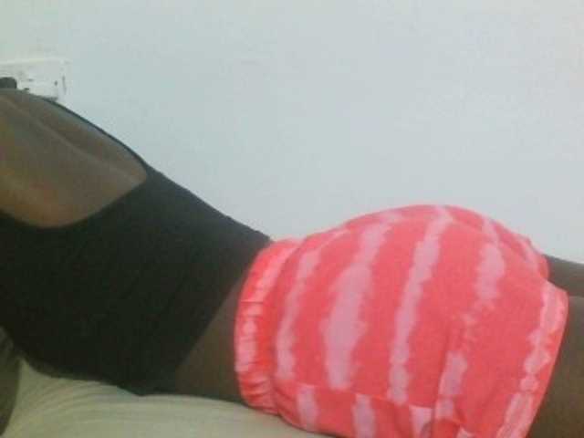 sexydiva2 live cam on BongaCams
