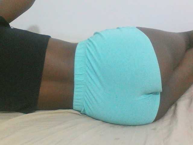 sexydiva2 live cam on BongaCams