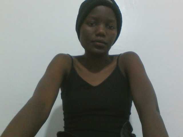 sexydiva2 live cam on BongaCams