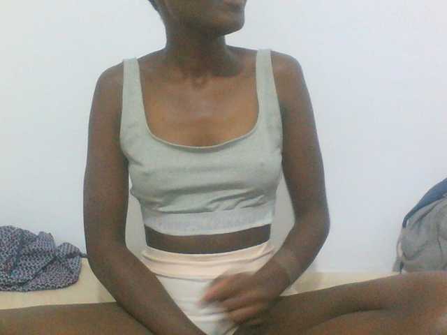 sexydiva2 live cam on BongaCams