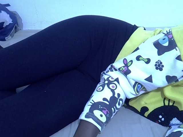 sexydiva2 live cam on BongaCams