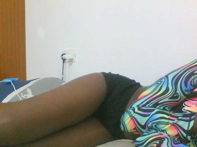 sexydiva2 live cam on BongaCams