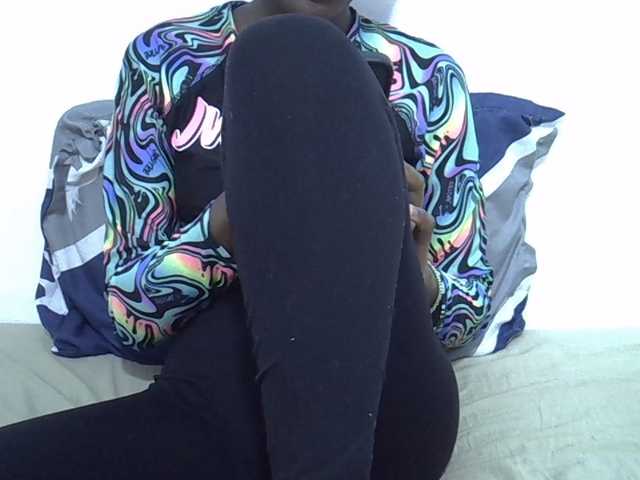 sexydiva2 live cam on BongaCams