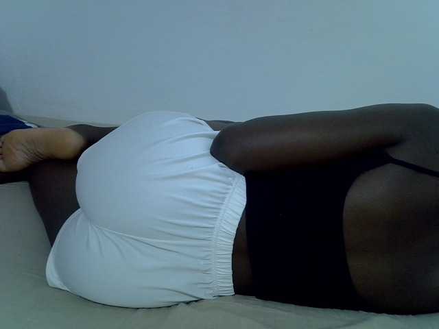sexydiva2 live cam on BongaCams
