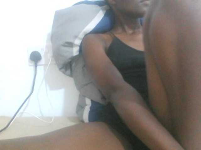 sexydiva2 live cam on BongaCams