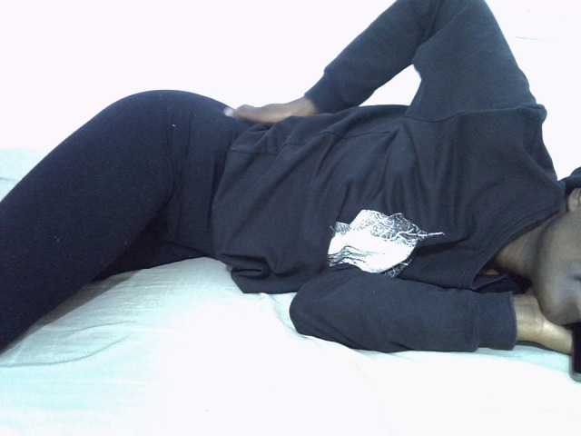 sexydiva2 live cam on BongaCams