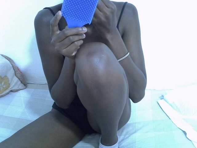 sexydiva2 live cam on BongaCams