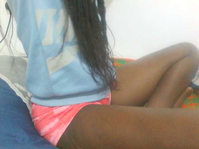 sexydiva2 live cam on BongaCams
