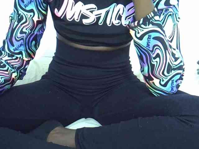 sexydiva2 webcam